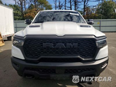 Piąte zdjęcie samochodu w środku: 2025 RAM 1500 REBEL VIN:1C6SRFLP0SN614036 - miniatura