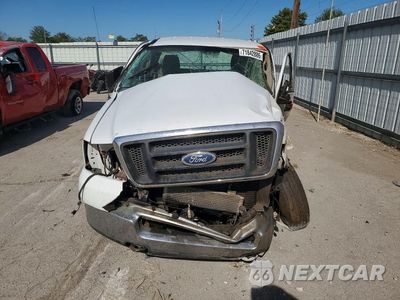 Piąte zdjęcie samochodu w środku: 2004 FORD F150 VIN:1FTRF14W74NA79766 - miniatura