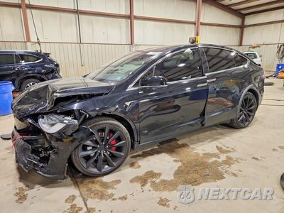 2019 TESLA MODEL X 5YJXCBE44KF185705 - główne zdjęcie licytacji z USA - miniatura