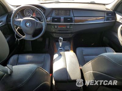 Zdjęcie 8 z 13 samochodu: 2012 BMW X5 XDRIVE35I VIN:5UXZV4C59CL762140 - miniatura