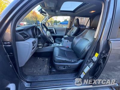 Zdjęcie 9 z 10 samochodu: 2010 TOYOTA 4RUNNER SR5 VIN:JTEBU5JRXA5002085 - miniatura