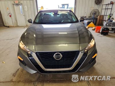 Piąte zdjęcie samochodu w środku: 2021 NISSAN ALTIMA S VIN:1N4BL4BV1MN420851 - miniatura
