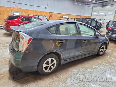 Trzecie zdjęcie samochodu z tyłu: 2012 TOYOTA PRIUS TWO VIN:JTDKN3DU5C1545800 - miniatura
