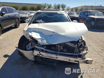 Piąte zdjęcie samochodu w środku: 2002 NISSAN MAXIMA GXE VIN:JN1DA31D12T415558 - miniatura