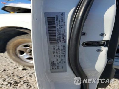 Zdjęcie 12 z 12 samochodu: 2019 RAM 3500 LARAMIE VIN:3C63R3JLXKG555413 - miniatura