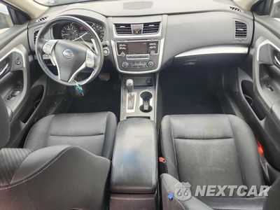 Zdjęcie 8 z 12 samochodu: 2016 NISSAN ALTIMA 2.5 SR VIN:1N4AL3AP1GC113799 - miniatura