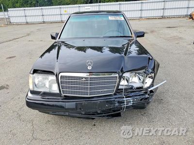 Piąte zdjęcie samochodu w środku: 1995 MERCEDES-BENZ E 420 BASE VIN:WDBEA34E0SC193518 - miniatura