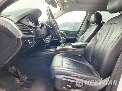 Zdjęcie 7 z 12 samochodu: 2016 BMW X5 XDRIVE35I VIN:5UXKR0C5XG0S87376 - miniatura