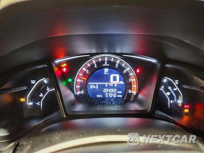 Zdjęcie 9 z 12 samochodu: 2016 HONDA CIVIC LX VIN:19XFC2F55GE033898 - miniatura