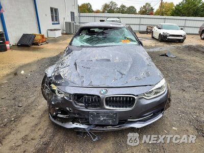Piąte zdjęcie samochodu w środku: 2018 BMW 330 XI VIN:WBA8D9C57JEM34162 - miniatura