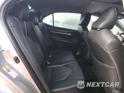 Zdjęcie 10 z 12 samochodu: 2018 TOYOTA CAMRY SE VIN:4T1B11HK3JU038359 - miniatura