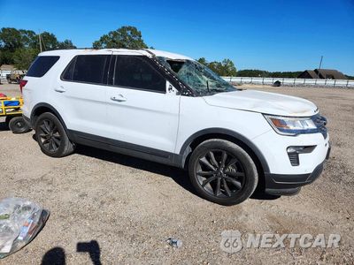 Czwarte zdjęcie samochodu z boku: 2019 FORD EXPLORER XLT VIN:1FM5K7D80KGA69379 - miniatura