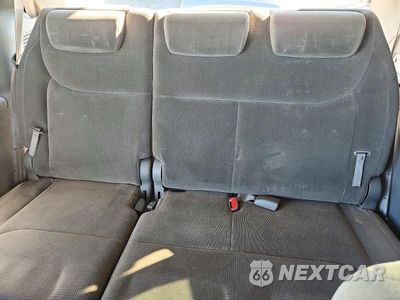 Zdjęcie 10 z 14 samochodu: 2004 TOYOTA SIENNA LE 8 PASSENGER VIN:5TDZA23C74S094113 - miniatura