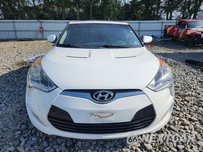 Piąte zdjęcie samochodu w środku: 2012 HYUNDAI VELOSTER BASE VIN:KMHTC6AD4CU048540 - miniatura