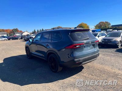 Drugie zdjęcie samochodu z przodu: 2024 TOYOTA GRAND HIGHLANDER PLATINUM VIN:5TDAAAB57RS018473 - miniatura