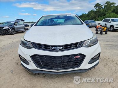 Piąte zdjęcie samochodu w środku: 2018 CHEVROLET CRUZE LT VIN:1G1BE5SM8J7201038 - miniatura