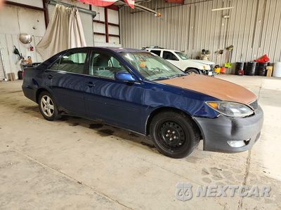 Czwarte zdjęcie samochodu z boku: 2005 TOYOTA CAMRY SE VIN:4T1BE32K05U058177 - miniatura