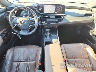 Zdjęcie 8 z 12 samochodu: 2022 LEXUS ES 300H ULTRA LUXURY VIN:58AFA1C16NU015253 - miniatura
