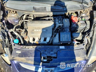 Zdjęcie 11 z 12 samochodu: 2008 HONDA FIT SPORT VIN:JHMGD38618S015182 - miniatura