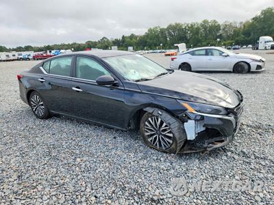 Czwarte zdjęcie samochodu z boku: 2024 NISSAN ALTIMA SV VIN:1N4BL4DV9RN425557 - miniatura