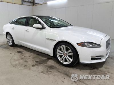 Czwarte zdjęcie samochodu z boku: 2016 JAGUAR XJL PORTFOLIO VIN:SAJWA2G75G8V99089 - miniatura