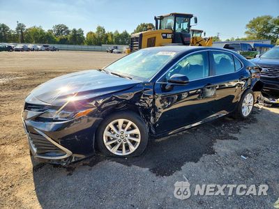 2024 TOYOTA CAMRY LE 4T1C11AK4RU867192 - główne zdjęcie licytacji z USA - miniatura