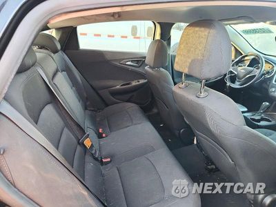 Zdjęcie 10 z 12 samochodu: 2016 CHEVROLET MALIBU LT VIN:1G1ZE5ST0GF179587 - miniatura