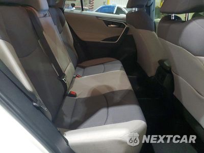 Zdjęcie 11 z 13 samochodu: 2019 TOYOTA RAV4 XLE VIN:JTMW1RFV9KD504332 - miniatura