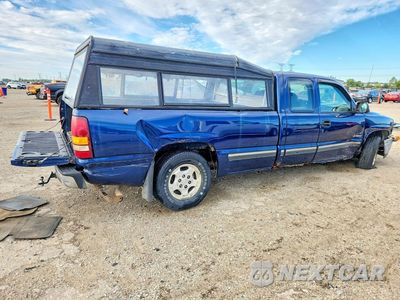 Trzecie zdjęcie samochodu z tyłu: 2002 CHEVROLET SILVERADO C1500 VIN:1GCEC19T02E239778 - miniatura