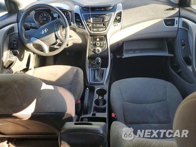 Zdjęcie 8 z 12 samochodu: 2014 HYUNDAI ELANTRA SE VIN:5NPDH4AE7EH525515 - miniatura
