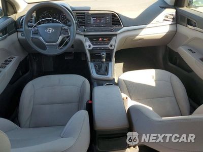 Zdjęcie 8 z 12 samochodu: 2017 HYUNDAI ELANTRA SE VIN:5NPD74LF7HH159391 - miniatura