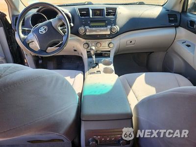Zdjęcie 8 z 13 samochodu: 2009 TOYOTA HIGHLANDER BASE VIN:JTEDS41A592074019 - miniatura