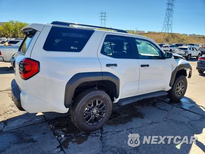 Trzecie zdjęcie samochodu z tyłu: 2026 TOYOTA 4RUNNER SR5 VIN:JTEVA5BR1T5124793 - miniatura