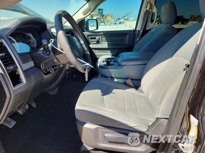 Zdjęcie 7 z 13 samochodu: 2016 RAM 1500 ST VIN:3C6RR6KT7GG206212 - miniatura