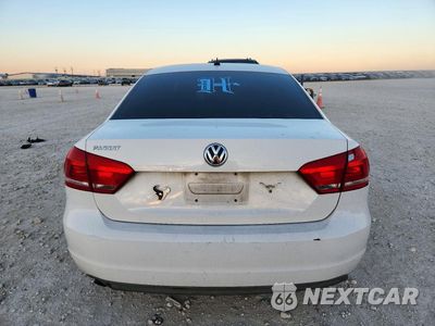 Zdjęcie 6 z 13 samochodu: 2013 VOLKSWAGEN PASSAT S VIN:1VWAP7A39DC074410 - miniatura