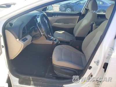 Zdjęcie 7 z 12 samochodu: 2020 HYUNDAI ELANTRA SEL VIN:5NPD84LF8L8625626 - miniatura