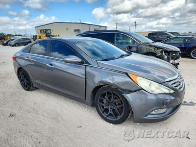 Czwarte zdjęcie samochodu z boku: 2011 HYUNDAI SONATA SE VIN:5NPEC4AC8BH289115 - miniatura