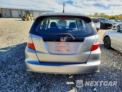 Zdjęcie 6 z 12 samochodu: 2009 HONDA FIT SPORT VIN:JHMGE884X9S029298 - miniatura