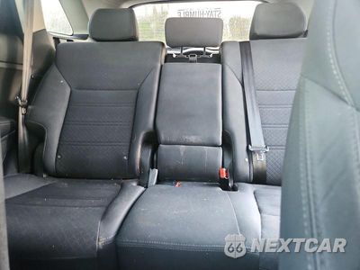 Zdjęcie 10 z 13 samochodu: 2018 KIA SORENTO L VIN:5XYPG4A37JG350649 - miniatura