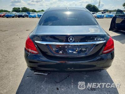 Zdjęcie 6 z 13 samochodu: 2018 MERCEDES-BENZ C 350E VIN:55SWF4HB4JU244371 - miniatura