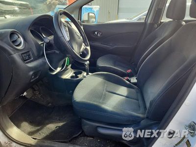 Zdjęcie 7 z 12 samochodu: 2014 NISSAN VERSA NOTE SV VIN:3N1CE2CP5EL382526 - miniatura