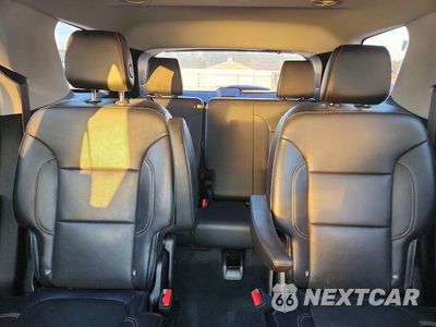 Zdjęcie 10 z 13 samochodu: 2018 CHEVROLET TRAVERSE PREMIER VIN:1GNEVJKW7JJ240292 - miniatura