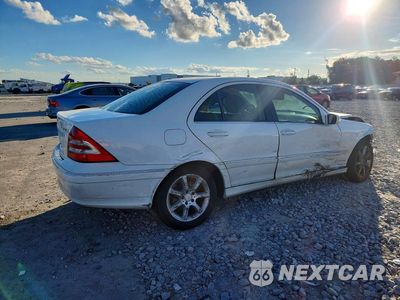 Trzecie zdjęcie samochodu z tyłu: 2007 MERCEDES-BENZ C 280 4MATIC VIN:WDBRF92H47F880672 - miniatura