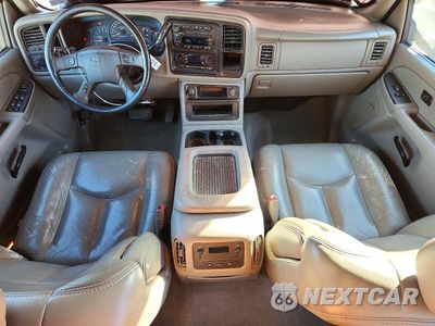 Zdjęcie 8 z 12 samochodu: 2006 CHEVROLET SILVERADO C2500 HEAVY DUTY VIN:1GCHC23U06F190313 - miniatura