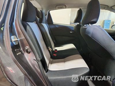 Zdjęcie 10 z 12 samochodu: 2014 TOYOTA YARIS 5-DOOR LE VIN:JTDKTUD36ED575697 - miniatura