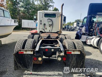 Zdjęcie 6 z 11 samochodu: 2007 FREIGHTLINER CONVENTIONAL COLUMBIA VIN:1FUJA6CK07LY77249 - miniatura