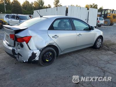 Trzecie zdjęcie samochodu z tyłu: 2010 KIA FORTE EX VIN:KNAFU4A21A5849707 - miniatura