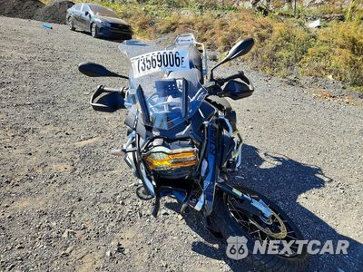 Drugie zdjęcie samochodu z przodu: 2021 BMW R 1250 GS ADVENTURE VIN:WB10M1307M6D61864 - miniatura