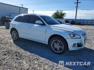 Czwarte zdjęcie samochodu z boku: 2017 AUDI Q5 PREMIUM PLUS VIN:WA1L2AFP0HA010190 - miniatura