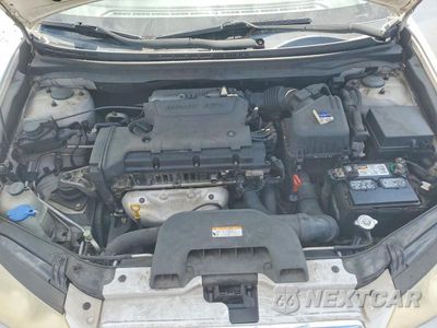 Zdjęcie 11 z 12 samochodu: 2010 HYUNDAI ELANTRA GLS VIN:KMHDU4AD4AU180264 - miniatura